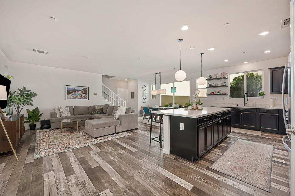 3105 Club Center Drive — photo