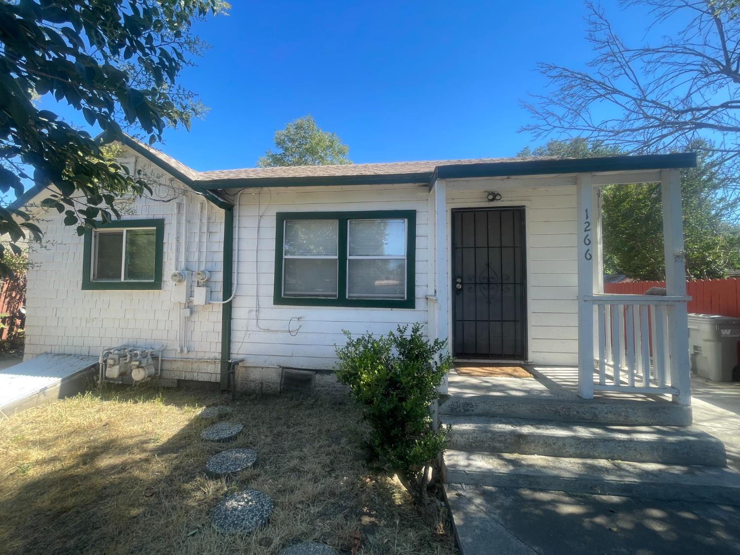 1266 Depot Street — photo