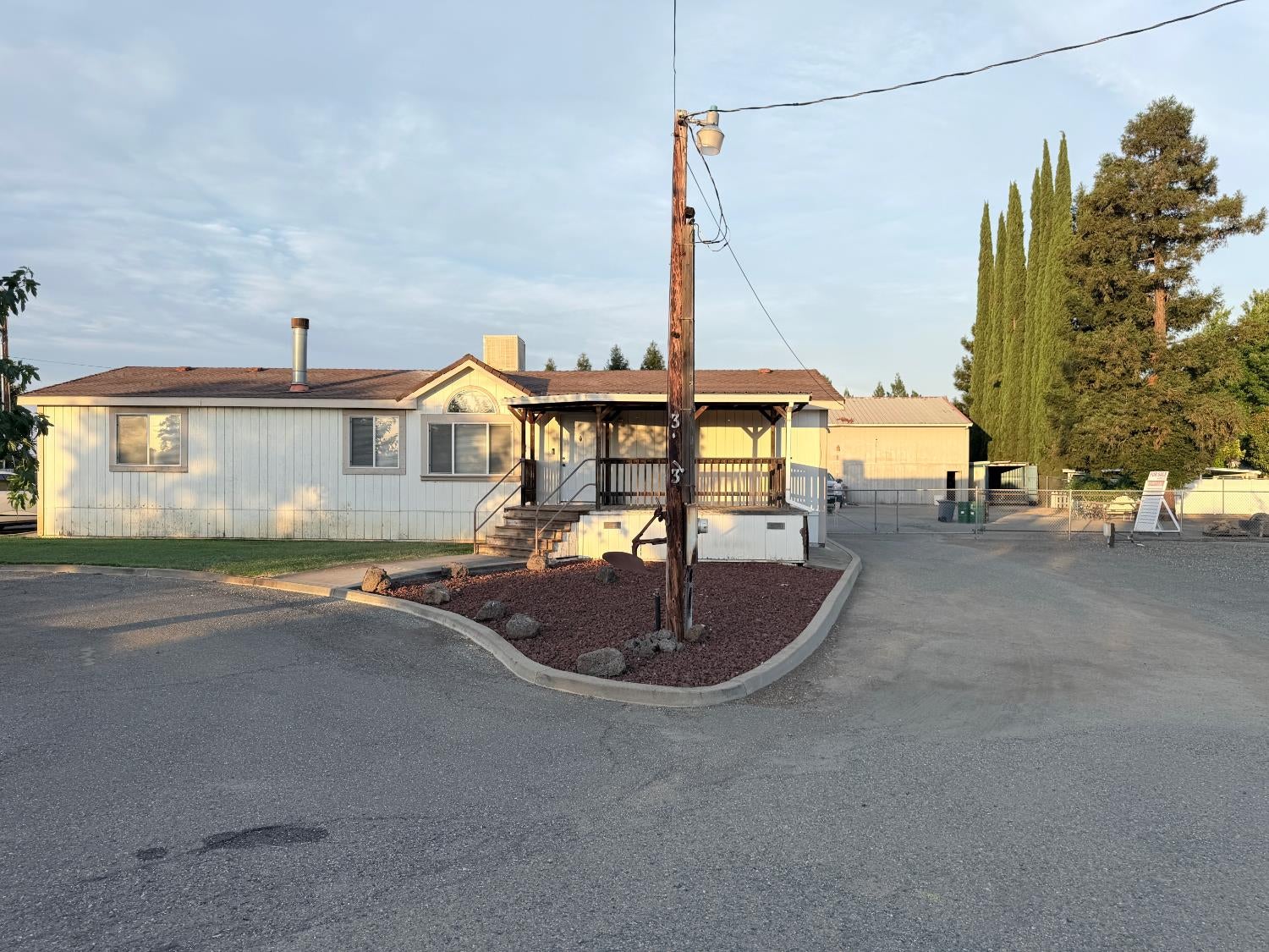 3273 Feather River Boulevard — photo