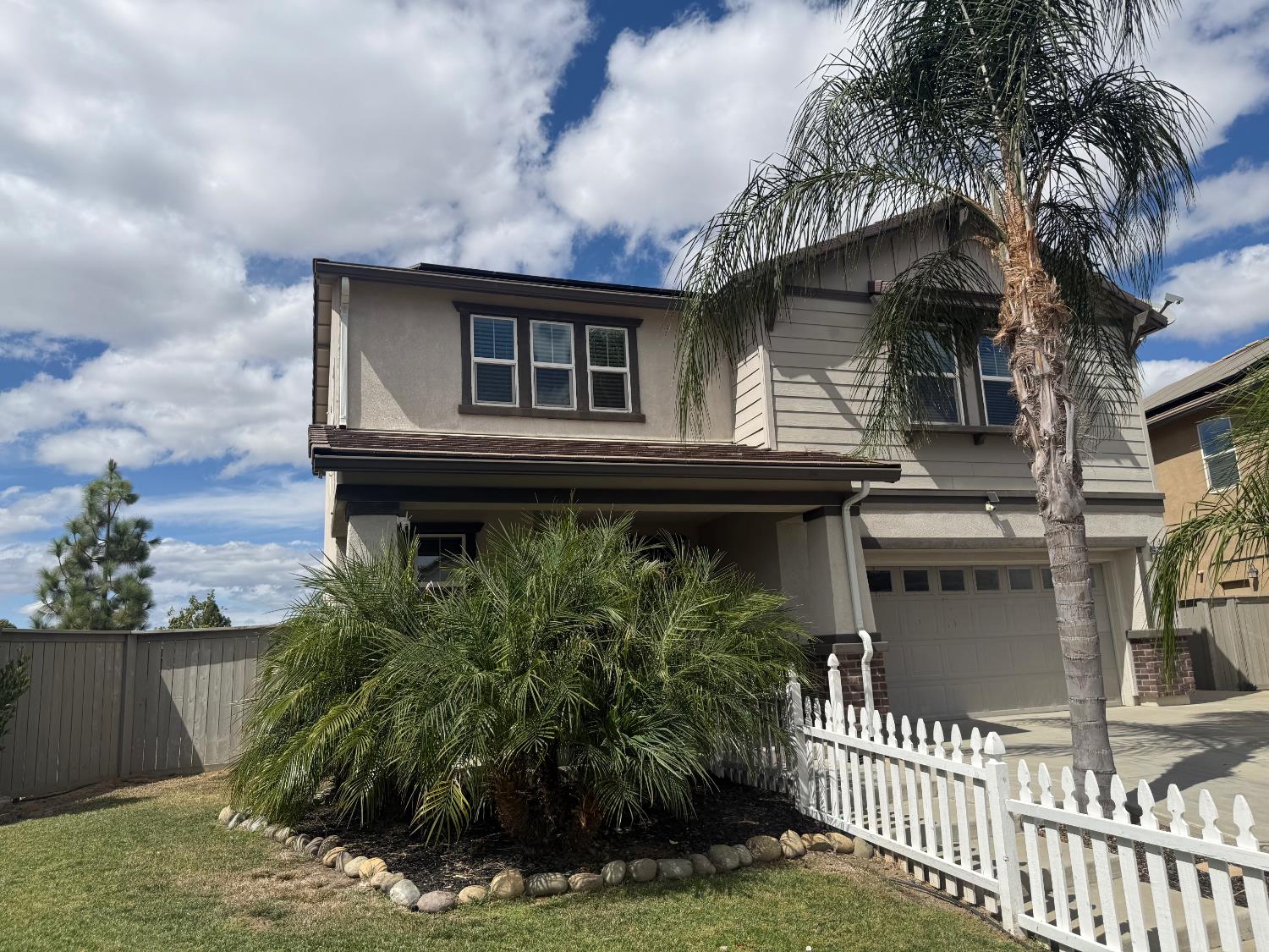 1401 Patriot Way — photo