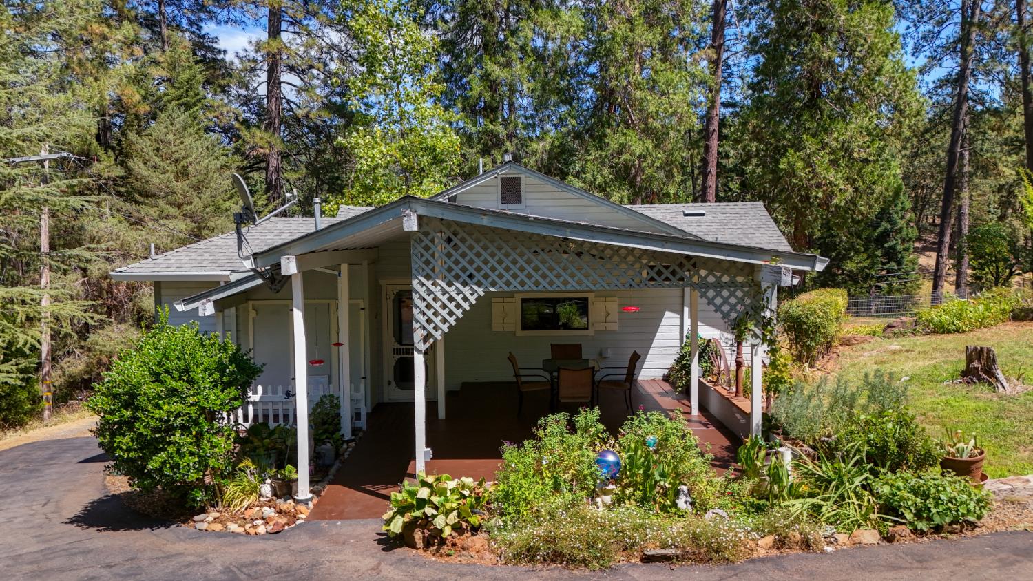 1007 Sage Road — photo