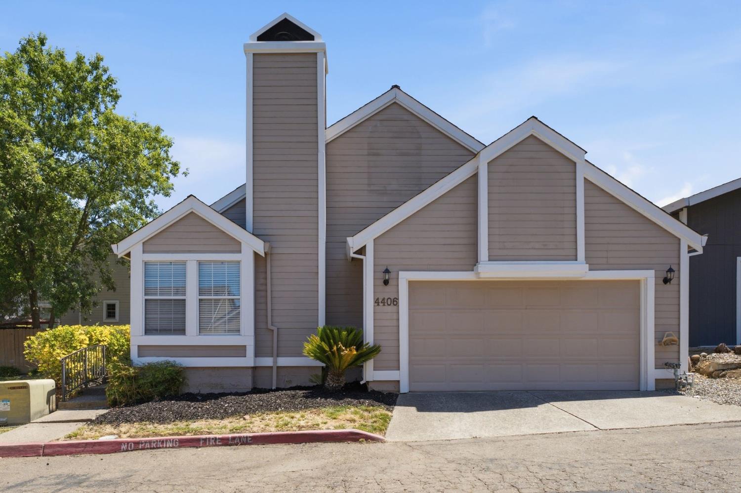 4406 Andrew Alan Lane — photo