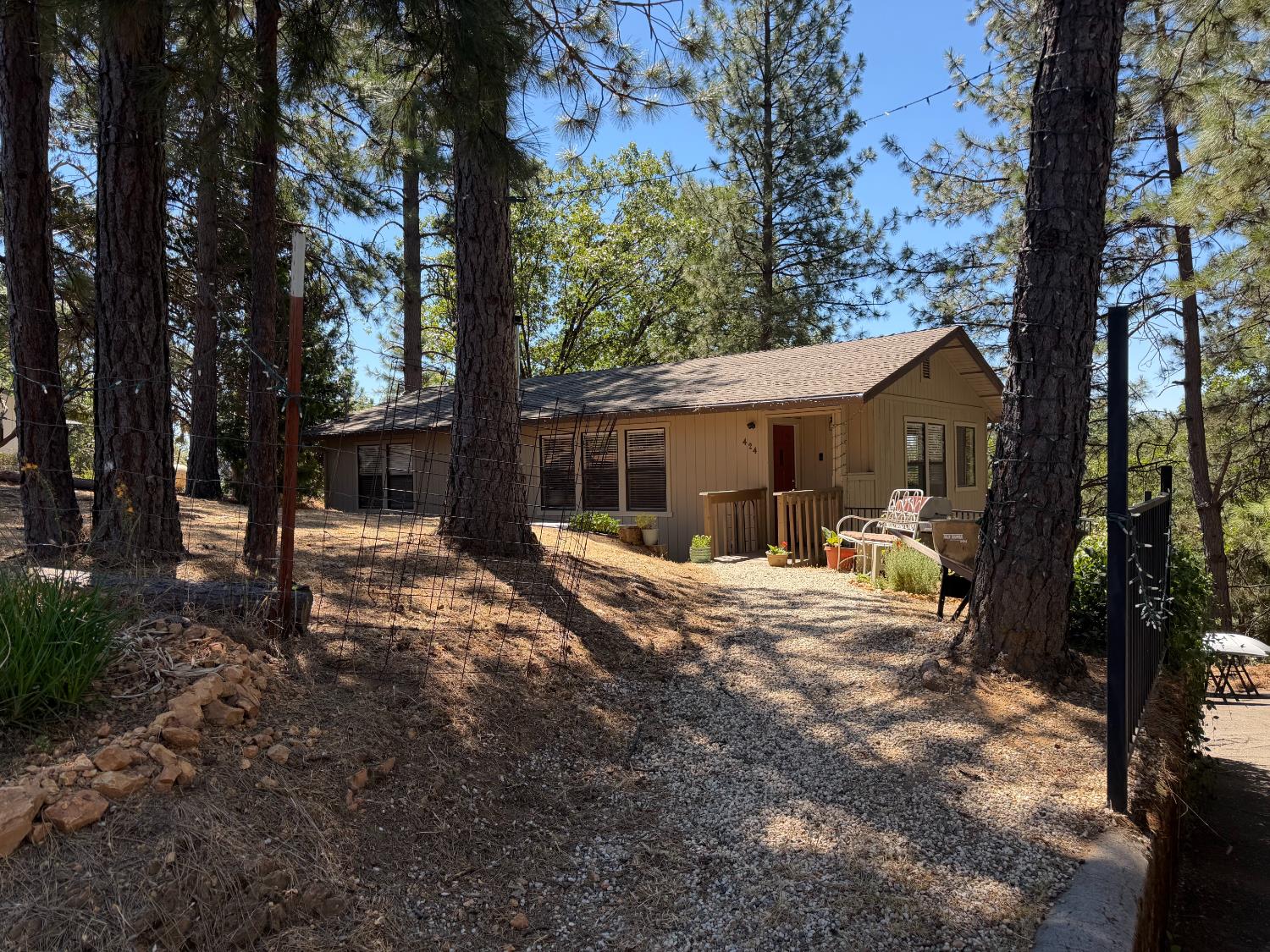 424 Catskill Drive — photo