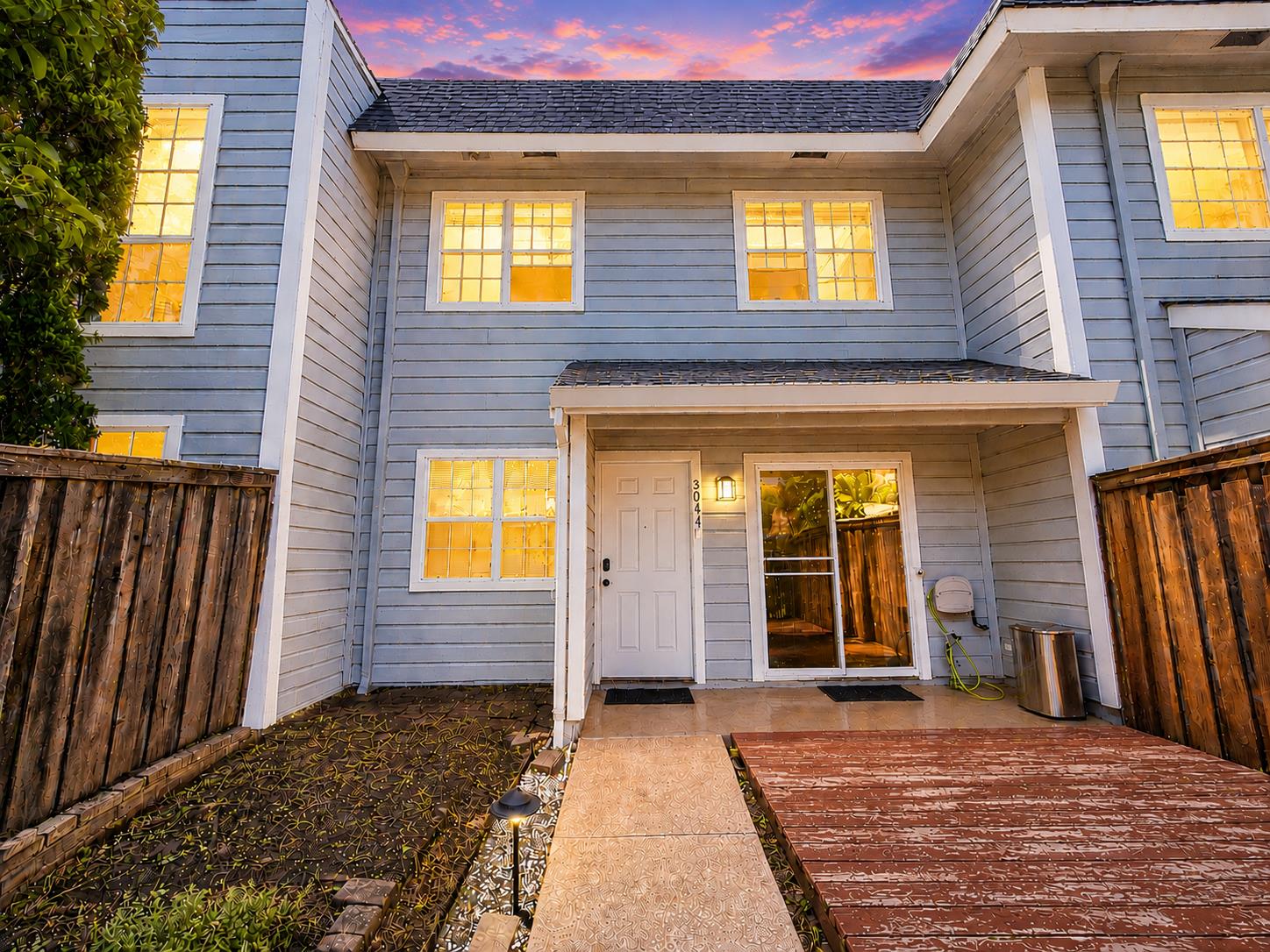 3044 Woods Circle — photo