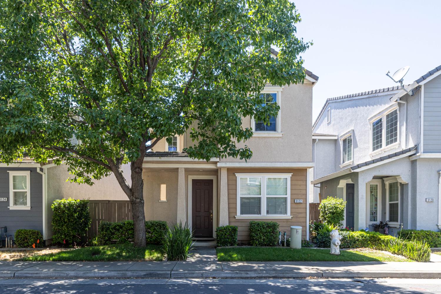 3122 Lea Sterling Way — photo
