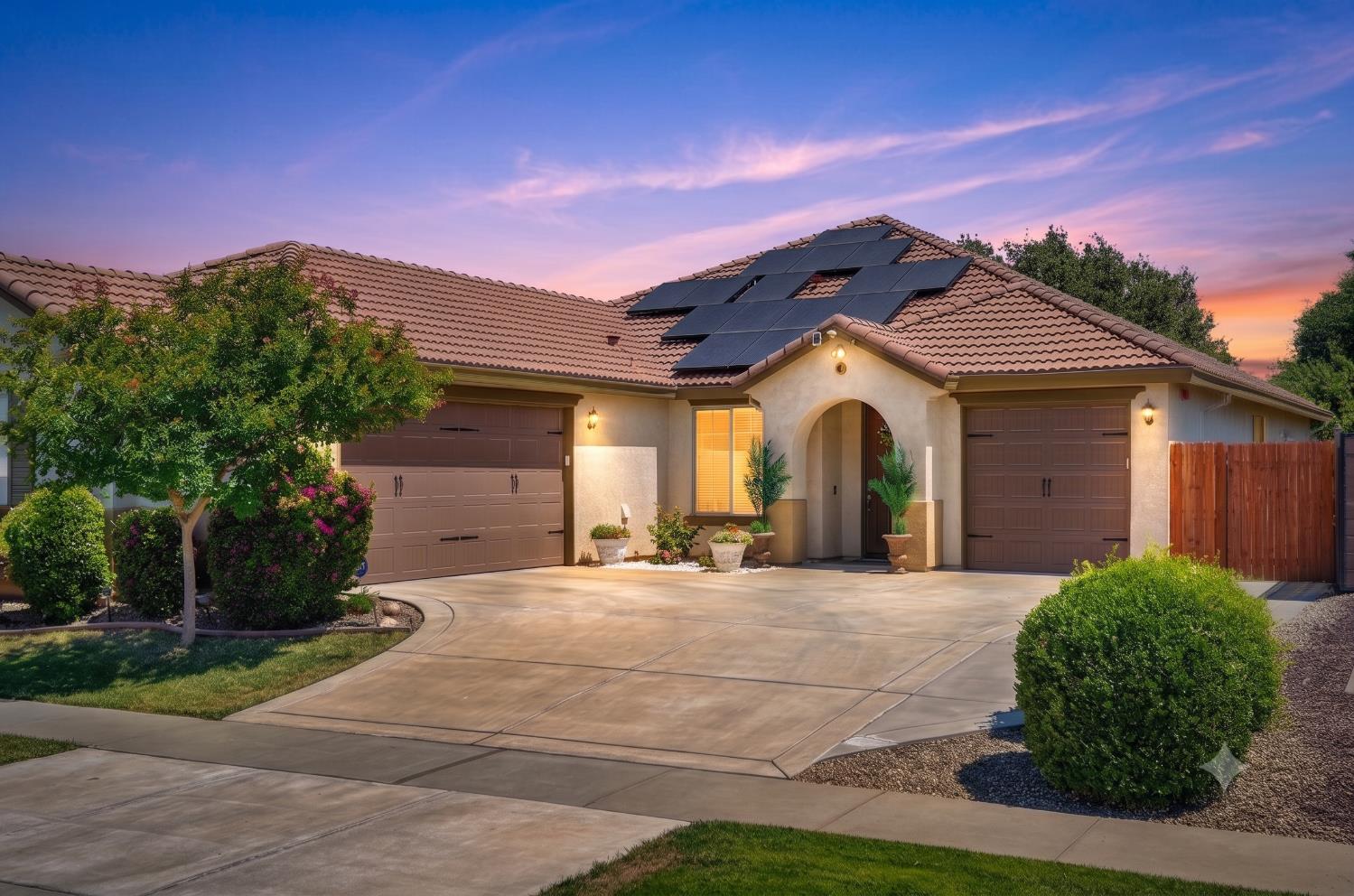 1358 Sundance Dr — photo