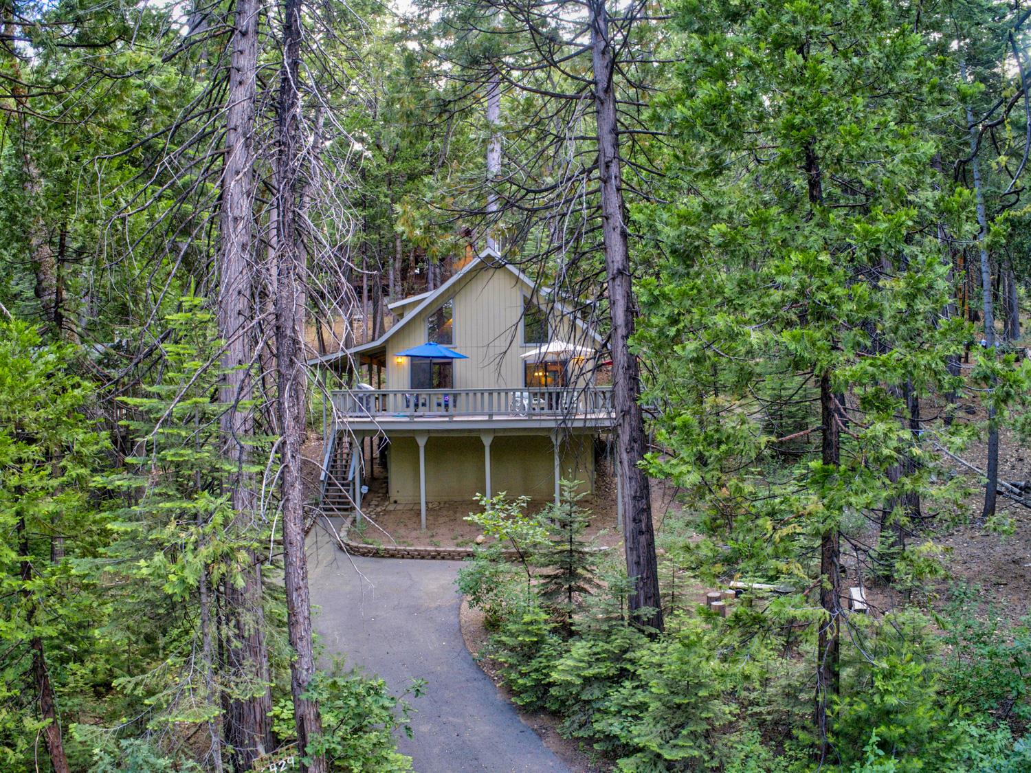2429 Cheyenne Way — photo