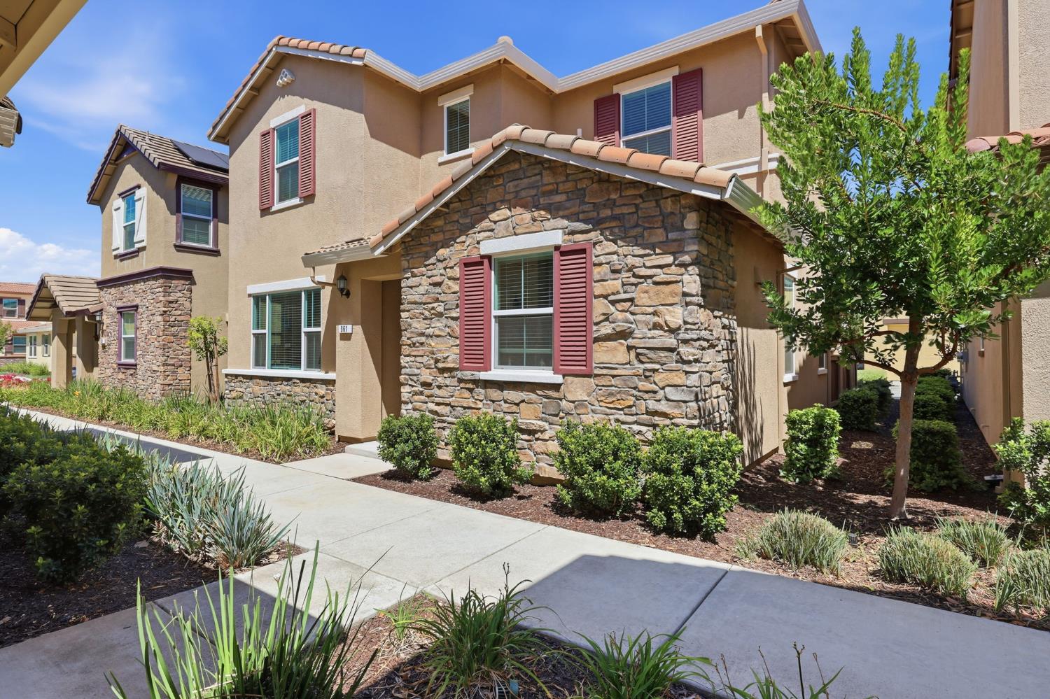 961 Posey Street — photo