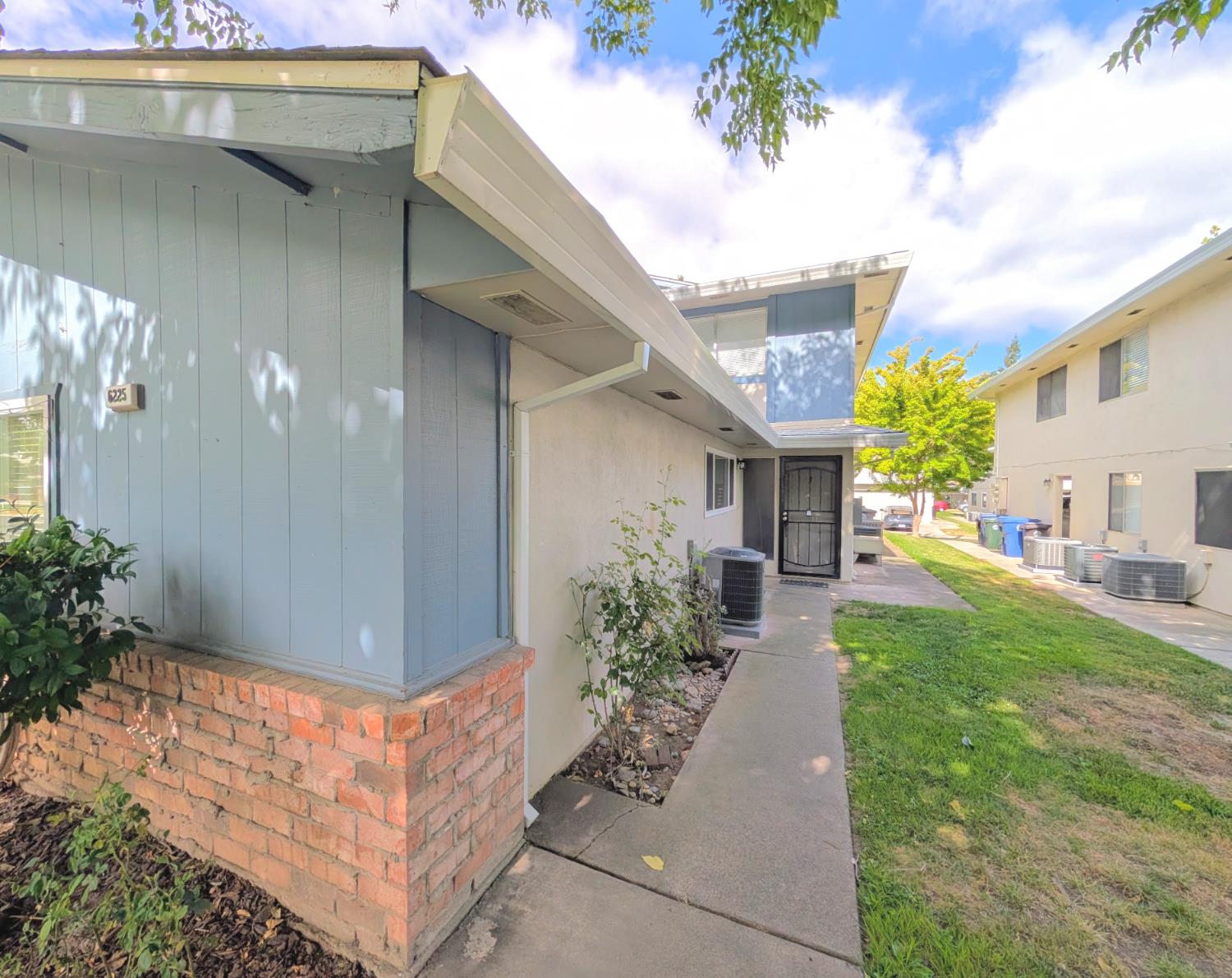 6225 Longford Drive 3 — photo