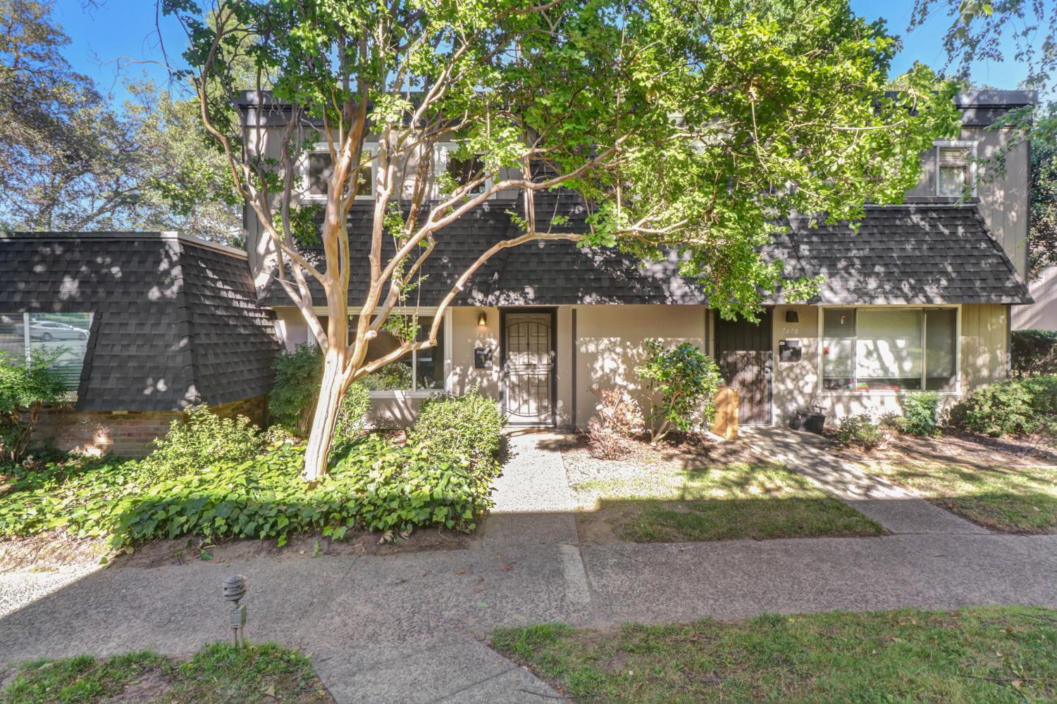 7468 Fairway Two Avenue — photo