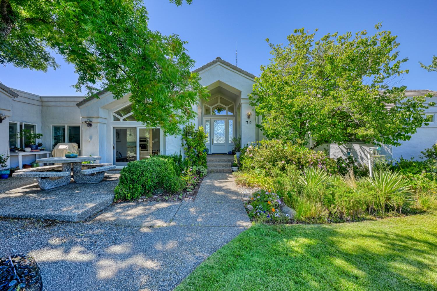 70 Whittington Drive — photo