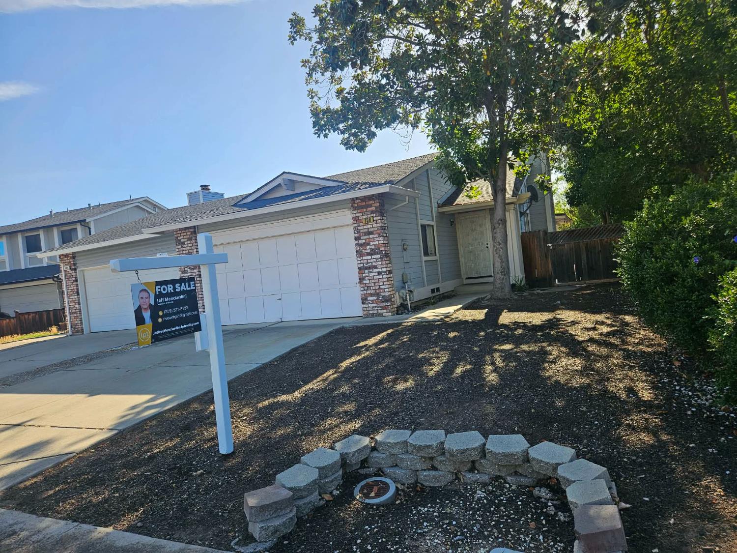 756 Heather Place — photo