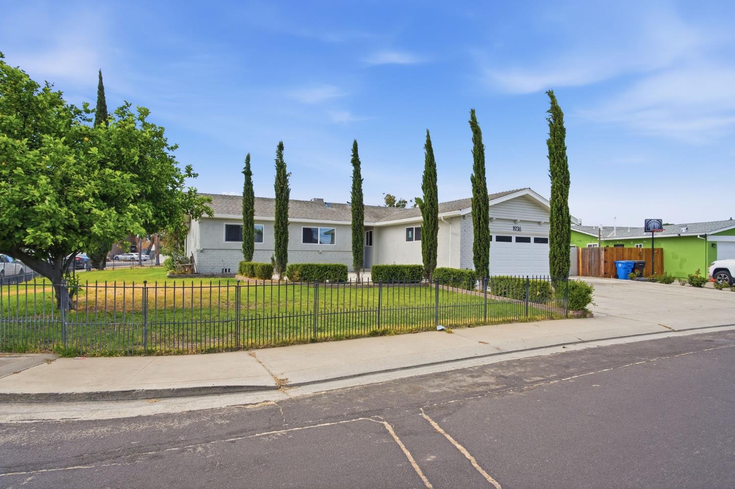 1396 Mitchell Lane, Manteca, CA 95336 — photo 2