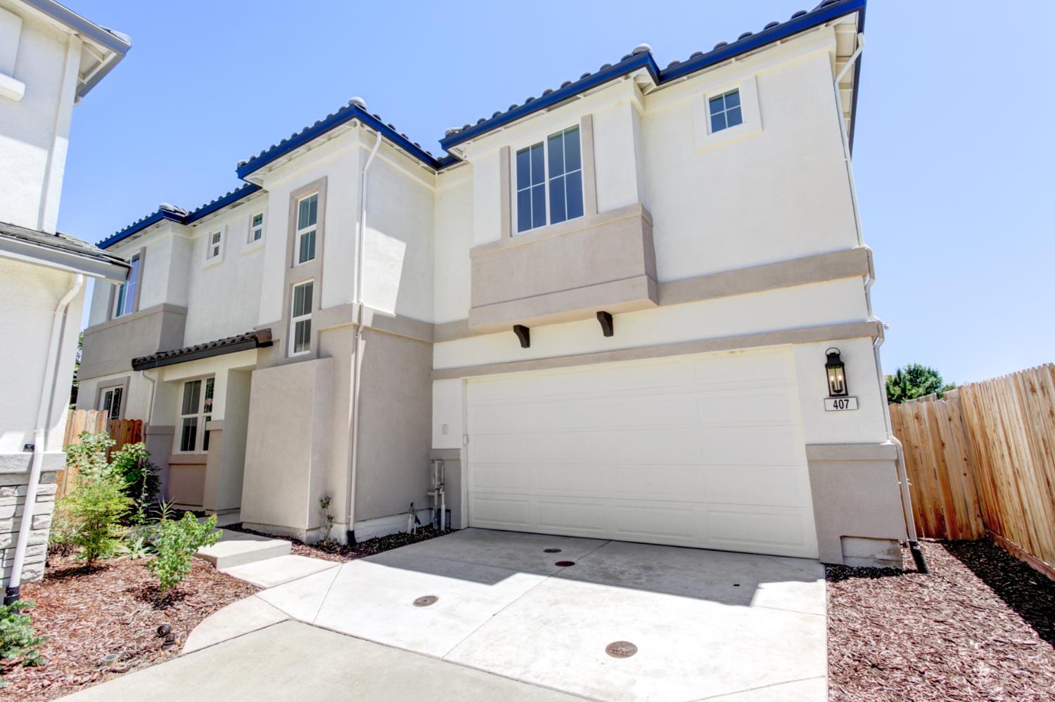 407 Caravaggio Circle — photo
