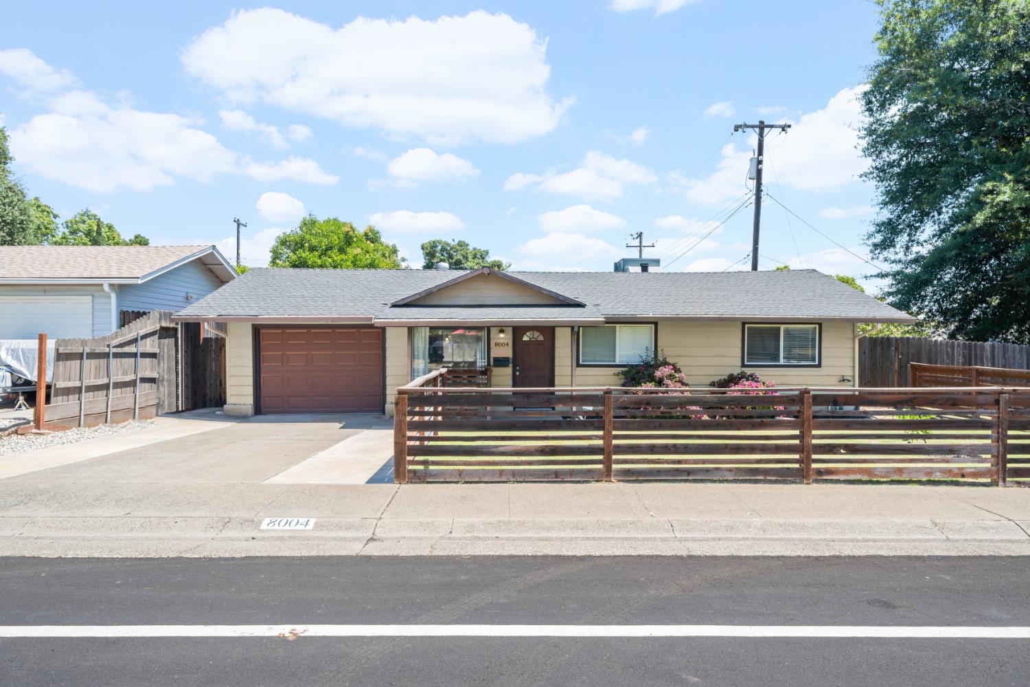 8004 Lichen Drive — photo