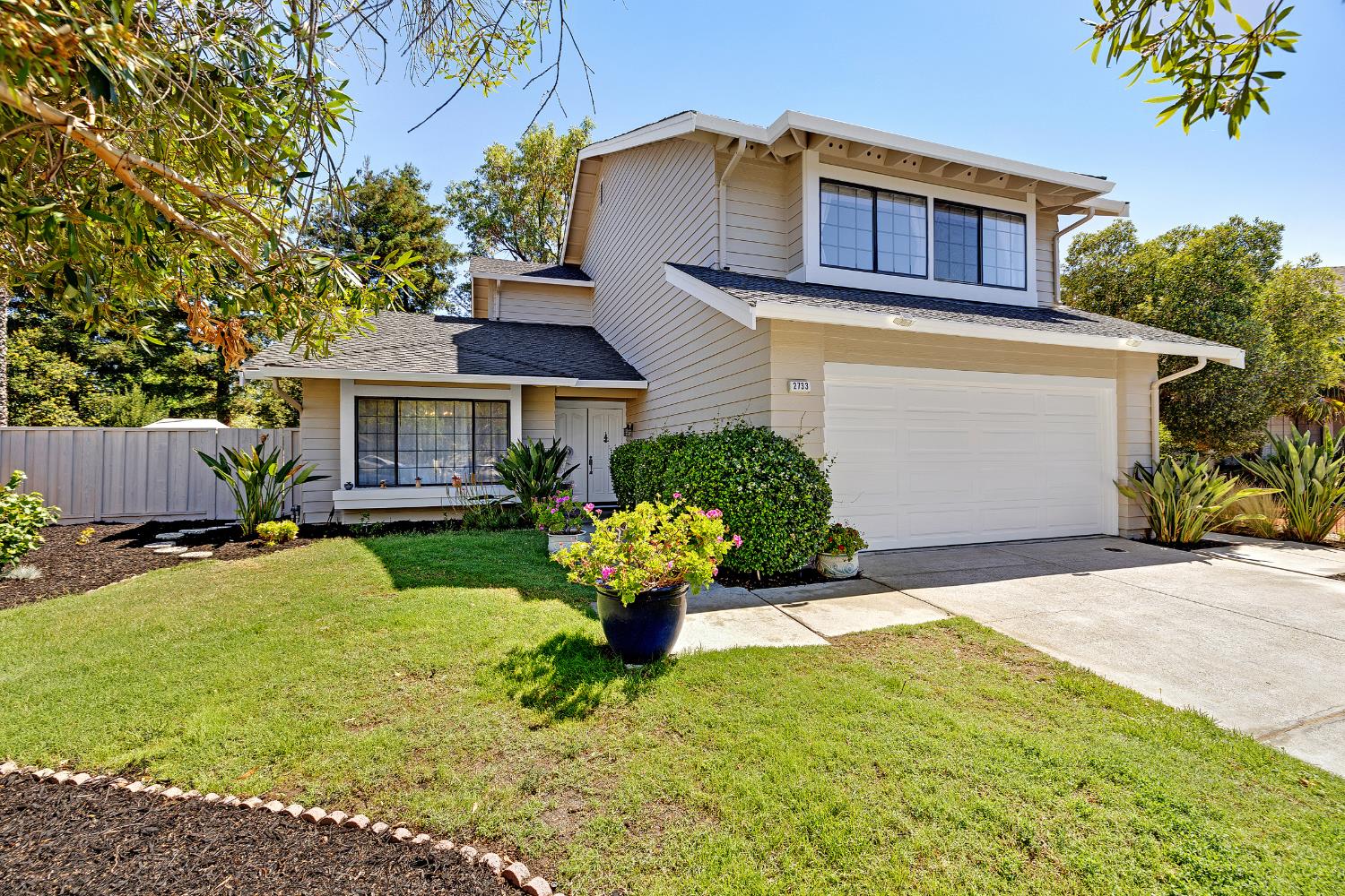 2733 Corte Vera Cruz Court — photo