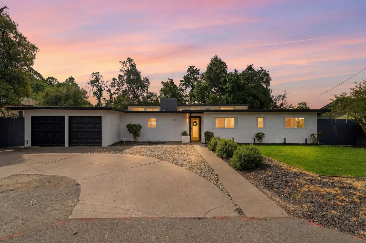 2124 Scenic Drive — photo
