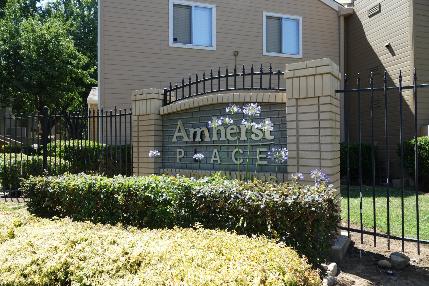 1019 Dornajo Way 256 — photo