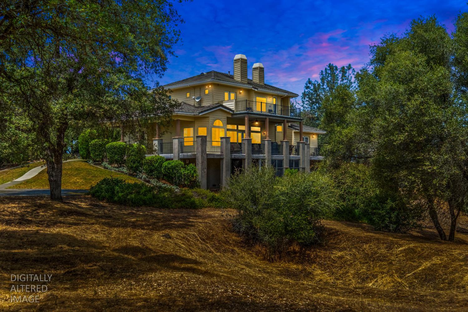 2211 Terrace View Court — photo