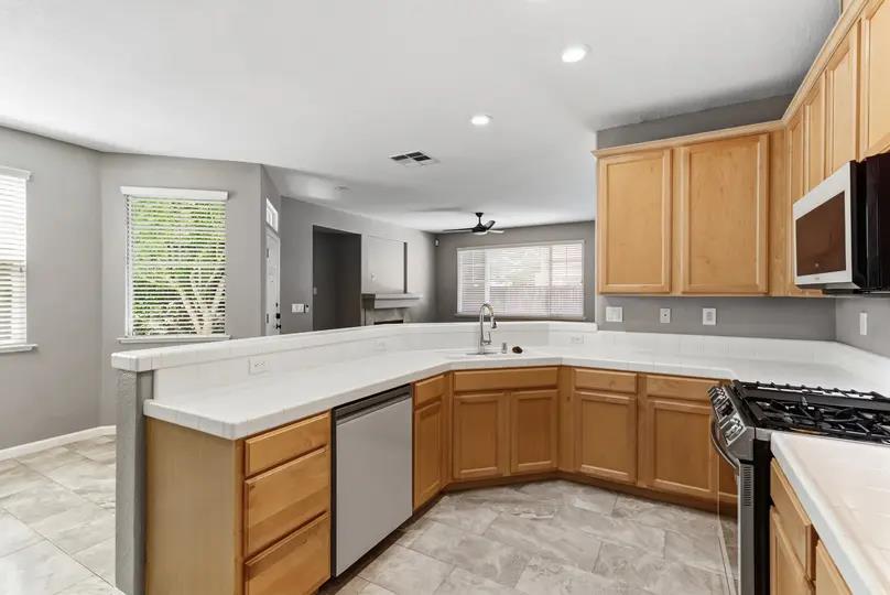 1600 Kentucky Way 58 — photo