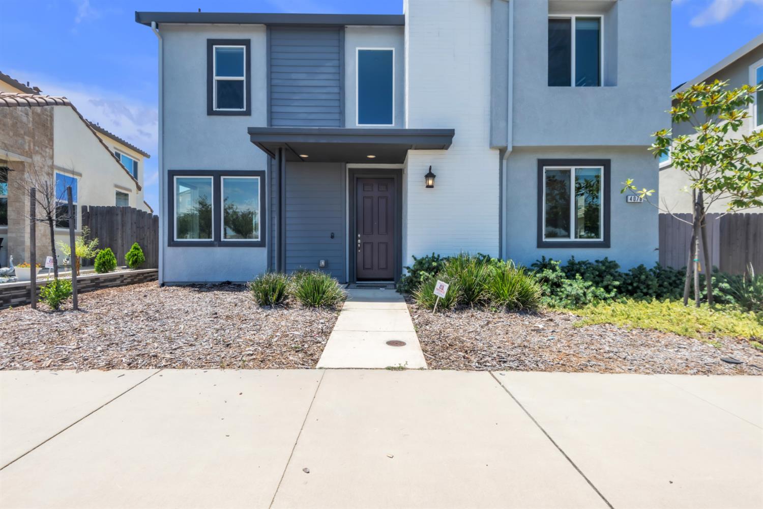 4078 Mackerricher Way — photo