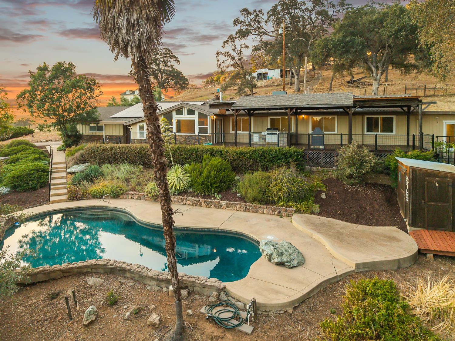 1315 Arrowbee Dr — photo