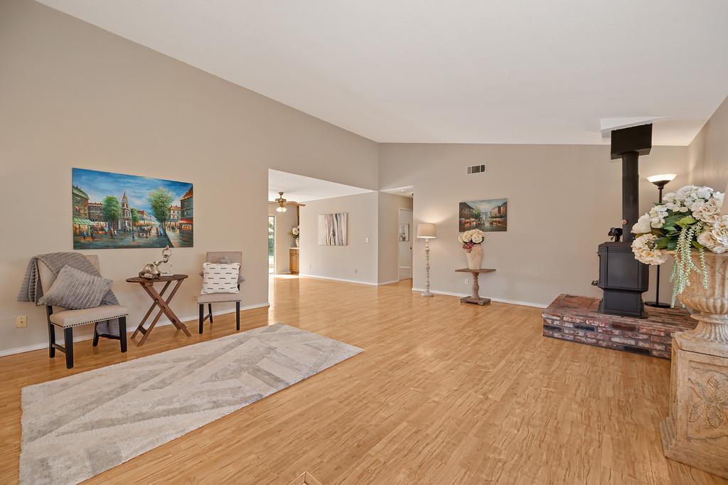 2648 Royal Park Drive — photo