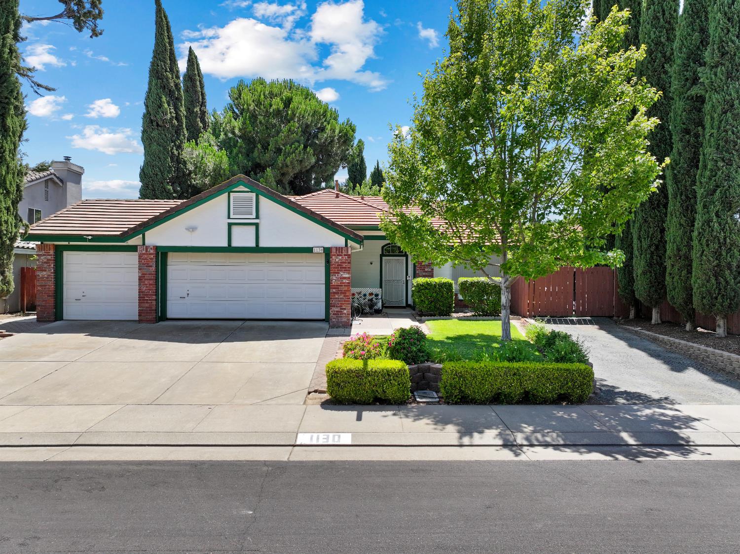 1130 Carrie Street — photo