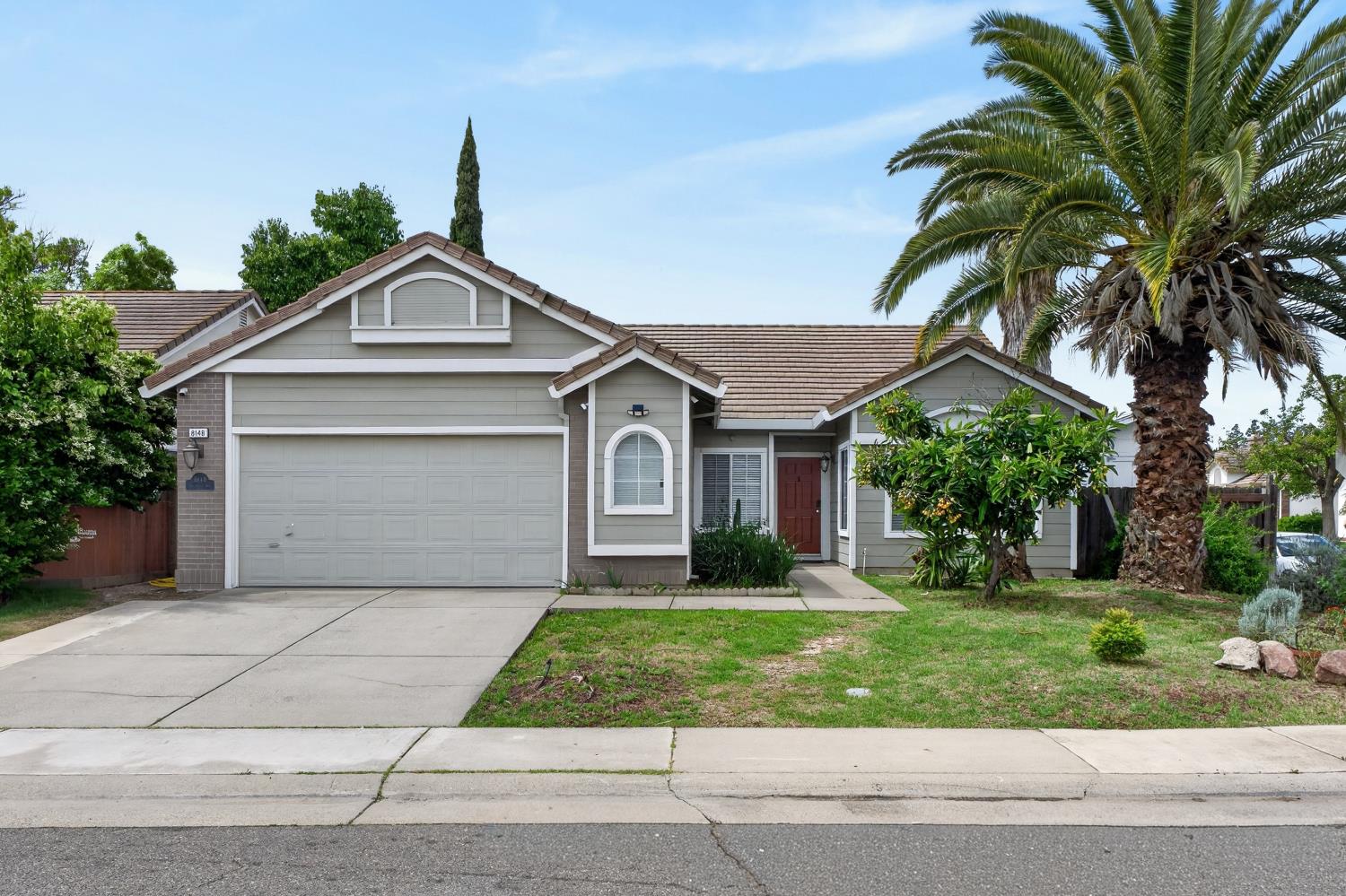 8148 Silverleaf Way — photo