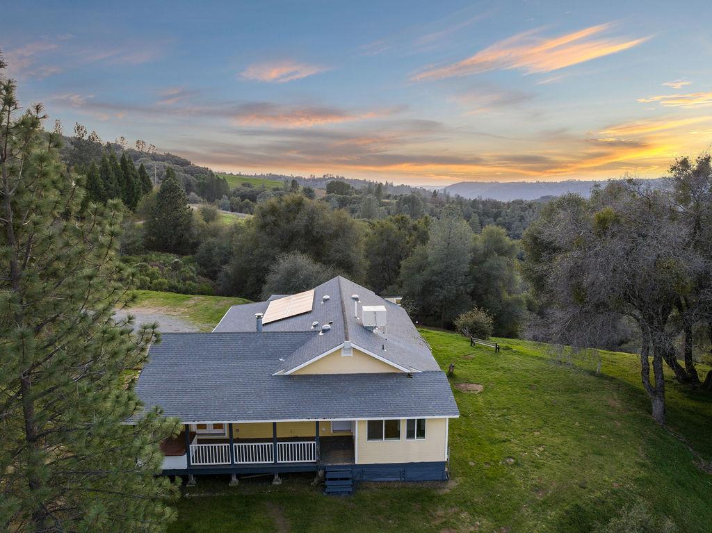 3861 High View Drive — photo