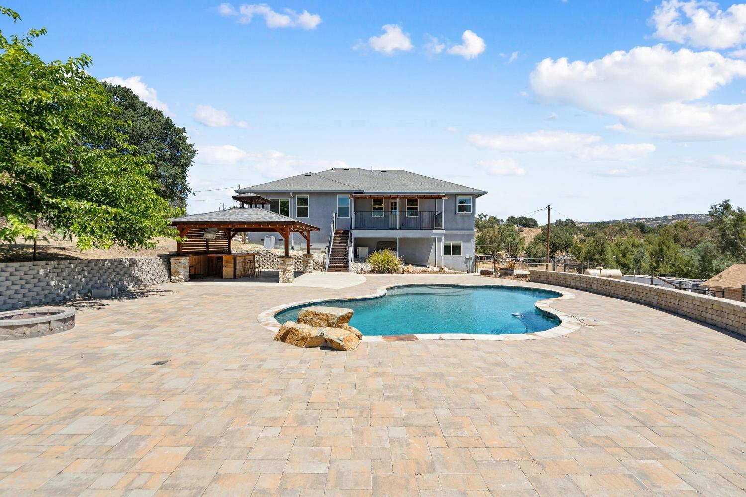 8843 Honda Lane — photo