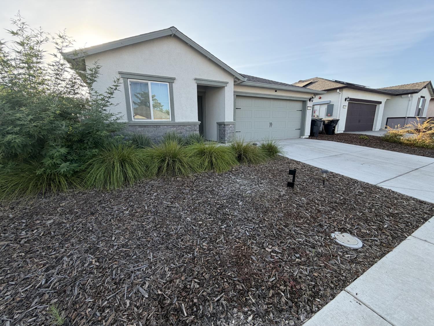 6517 Arena Way — photo
