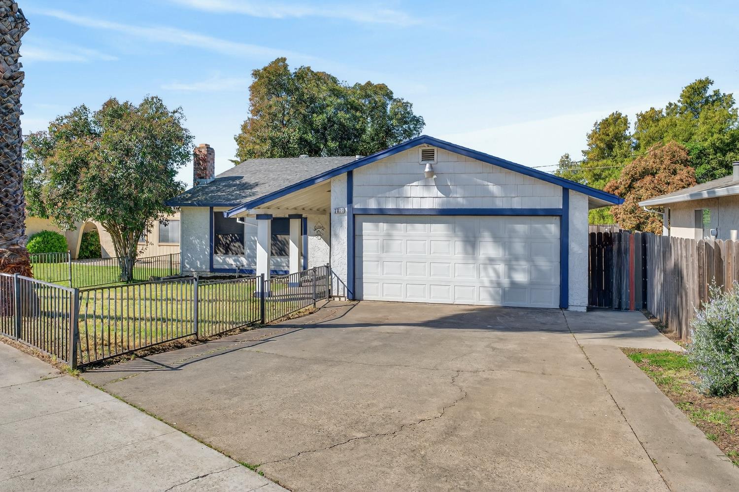 7323 Carriage Drive — photo