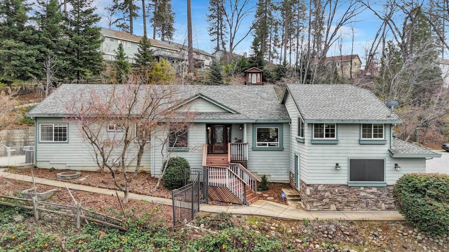 124 Ruby Ledge Court — photo