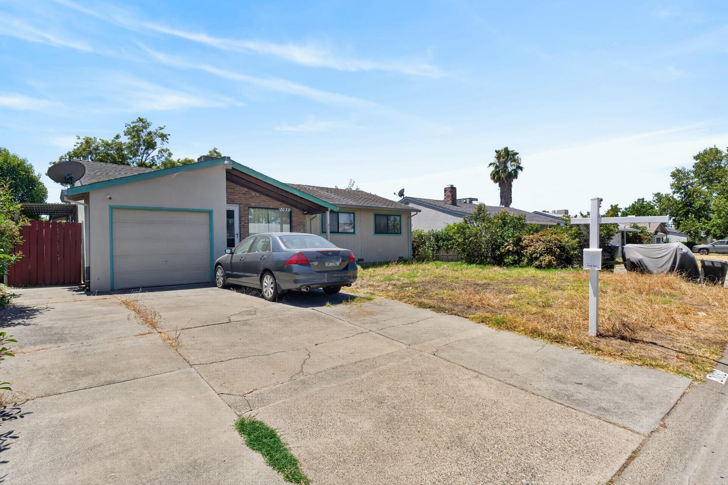 2032 Bowling Green Drive — photo