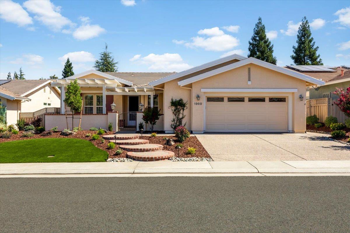 1960 Viola View Court — photo