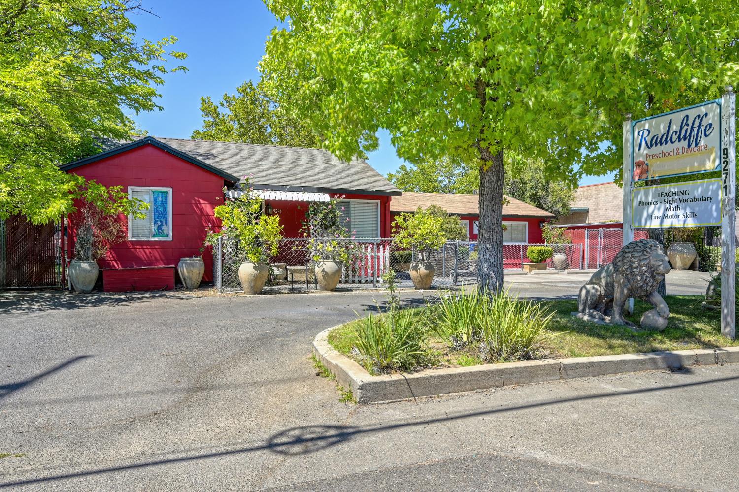 9271 Elk Grove Blvd — photo