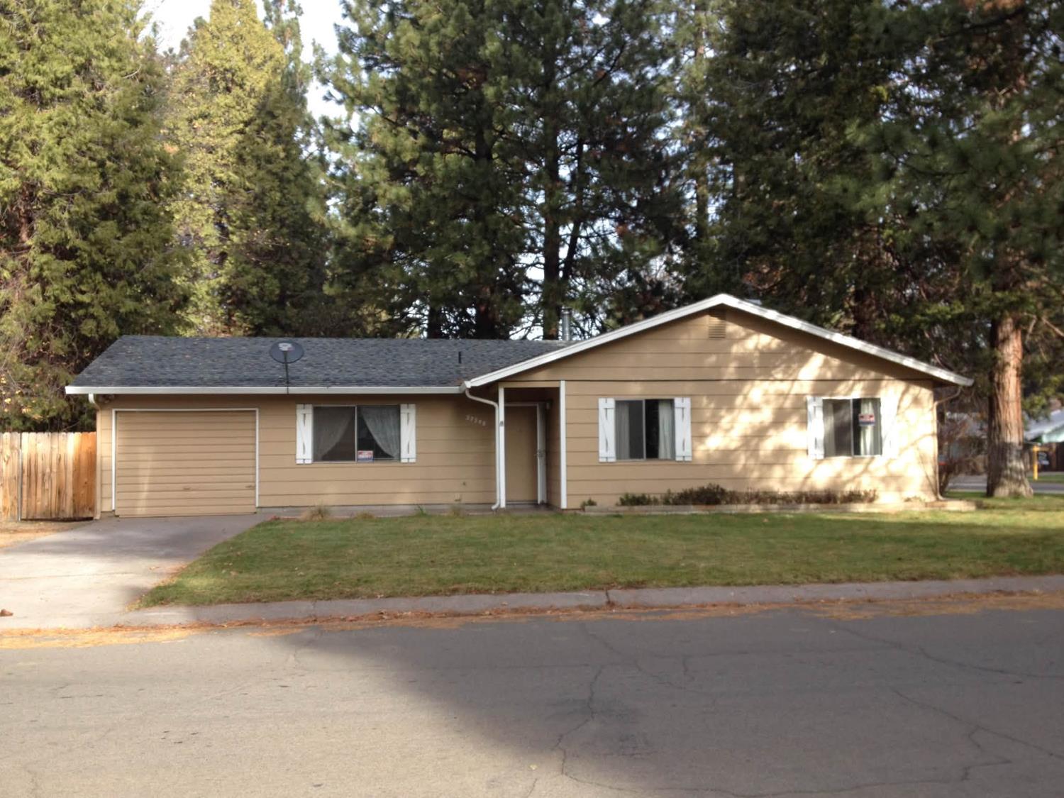 37398 Cypress Avenue — photo