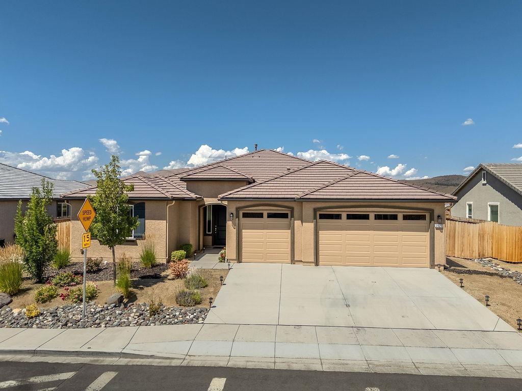 Home in Outside California, CA 89441 — photo 3