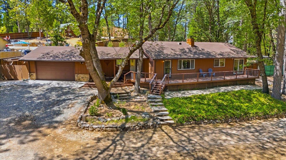 16934 Lake Vera Purdon Road — photo
