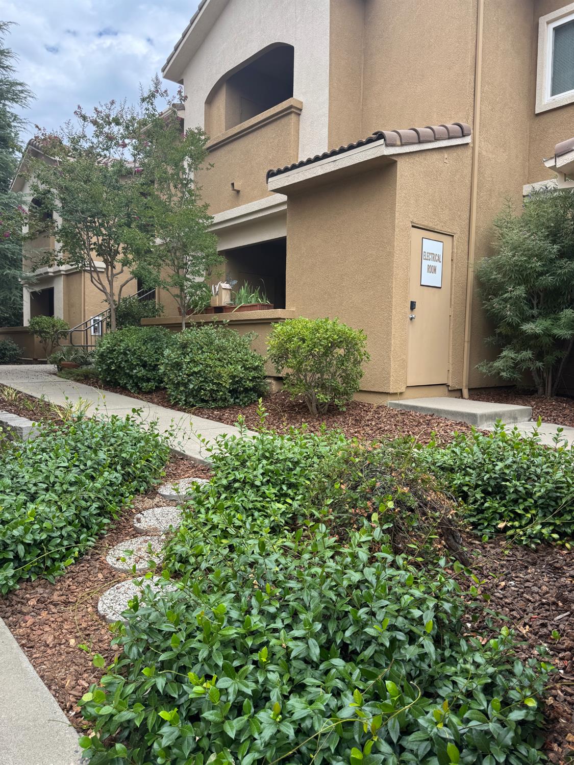 501 Gibson Drive 414 — photo