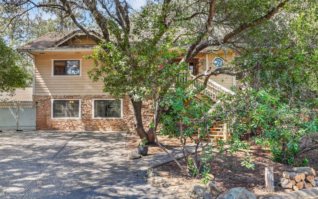 629 Tanbark Oak Court — photo