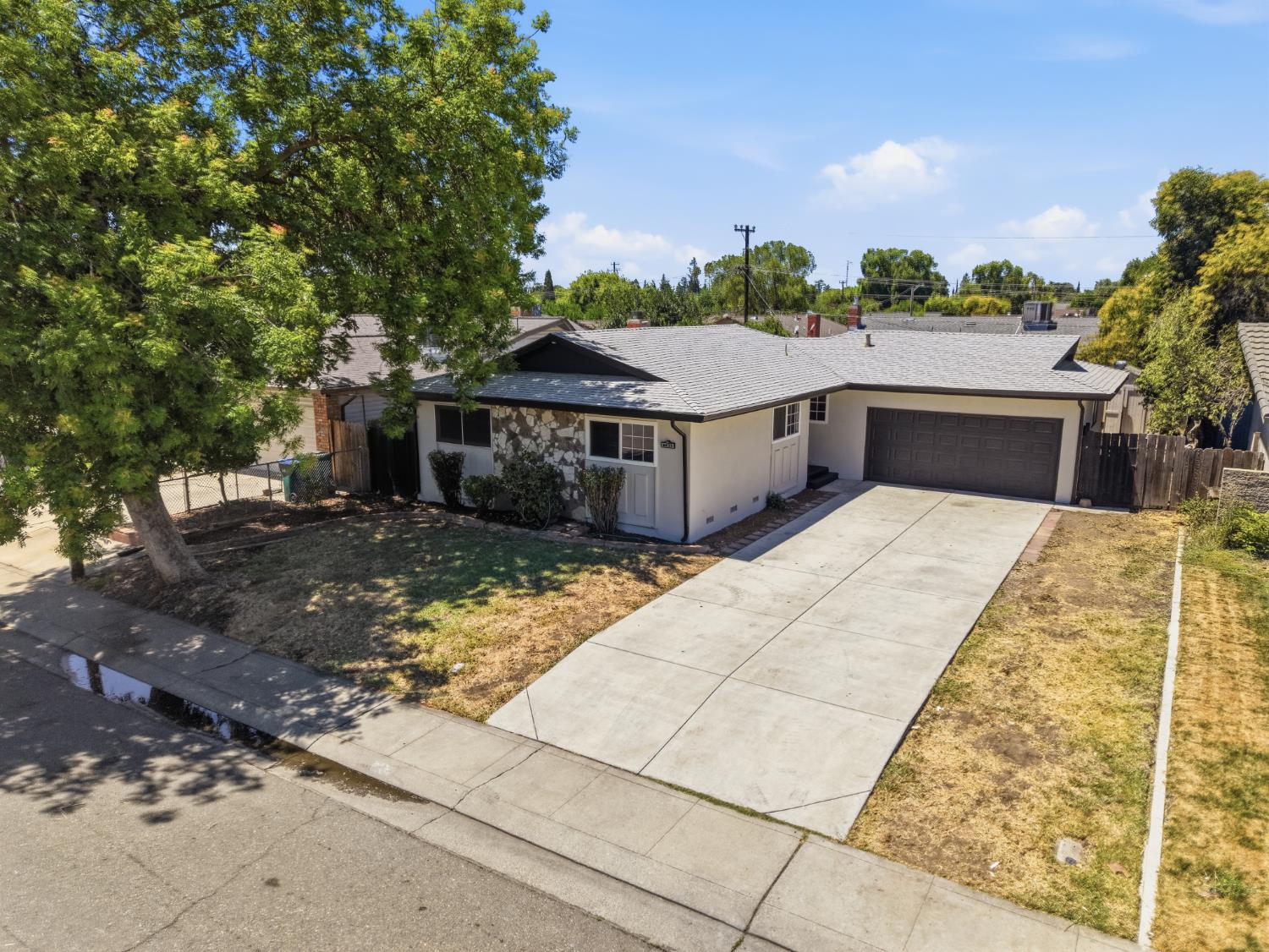 8433 Skye Drive — photo