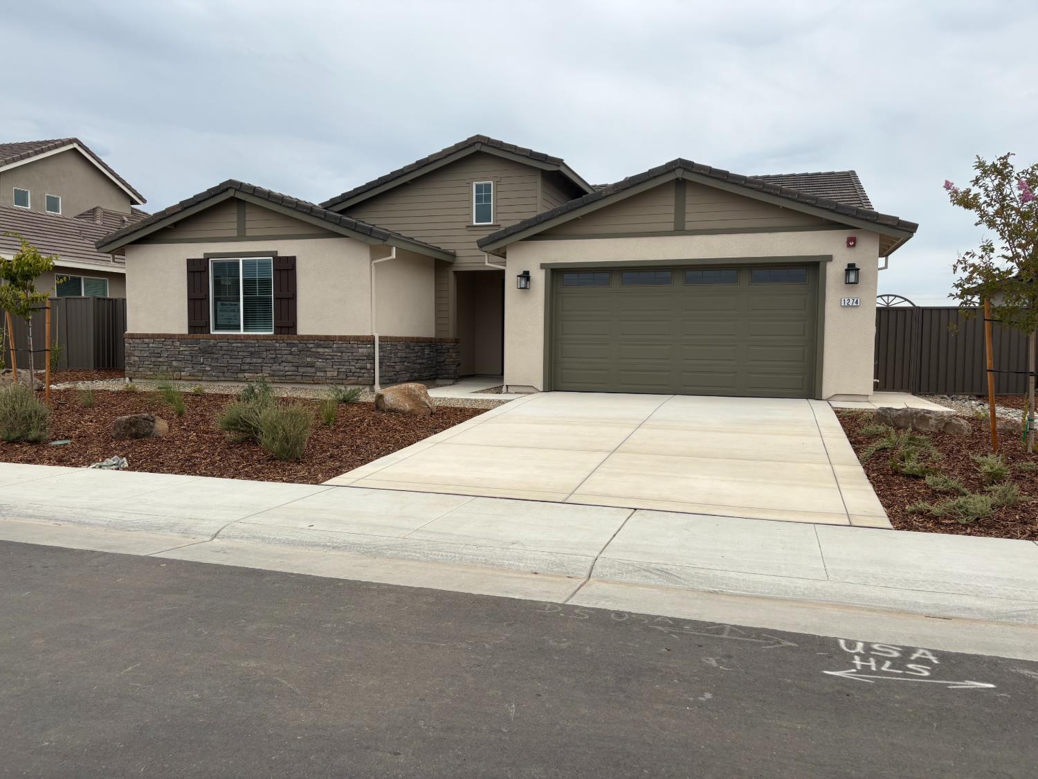 1274 McCabe Circle — photo