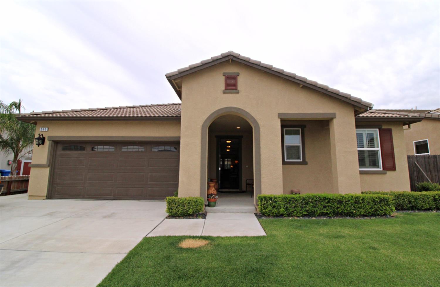 286 Columbus Drive — photo