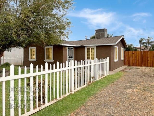 2868 Beachwood Drive — photo
