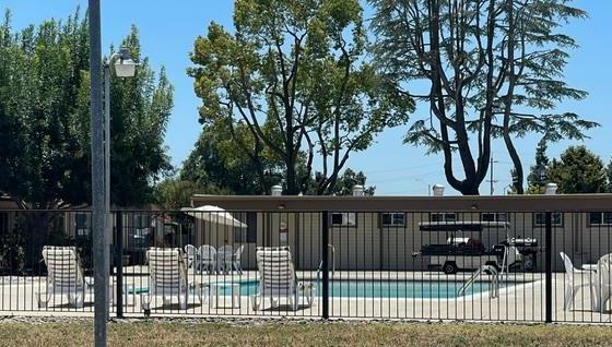 8700 West Lane 213 — photo