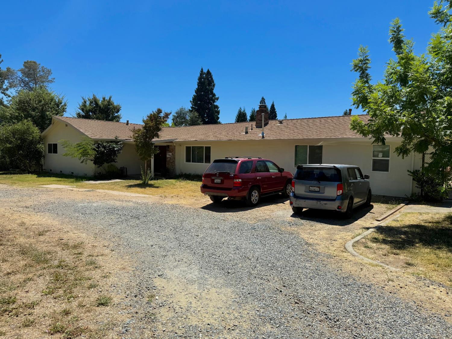 5706 Hoffman Lane — photo