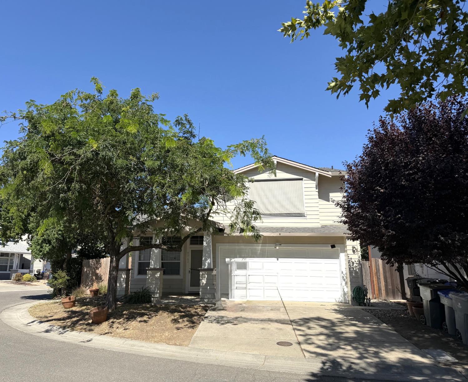 2247 Halsey Circle — photo