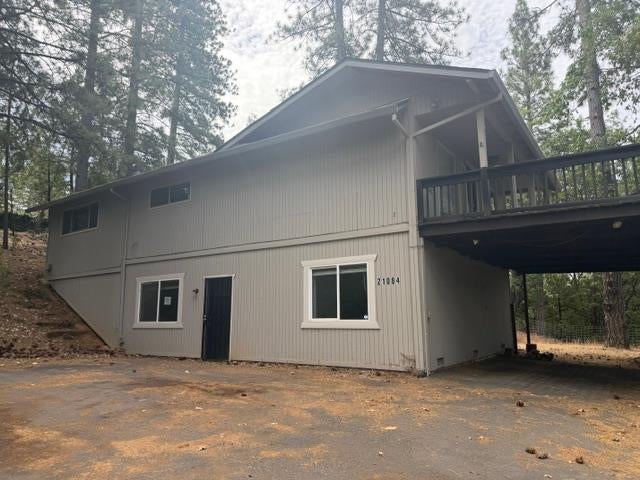 21084 Hilltop Road — photo
